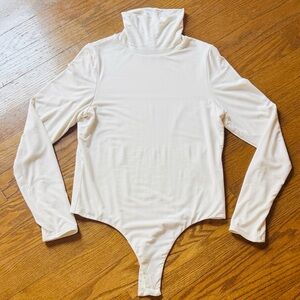 Re Ona Bamboo Long Sleeve Bodysuit